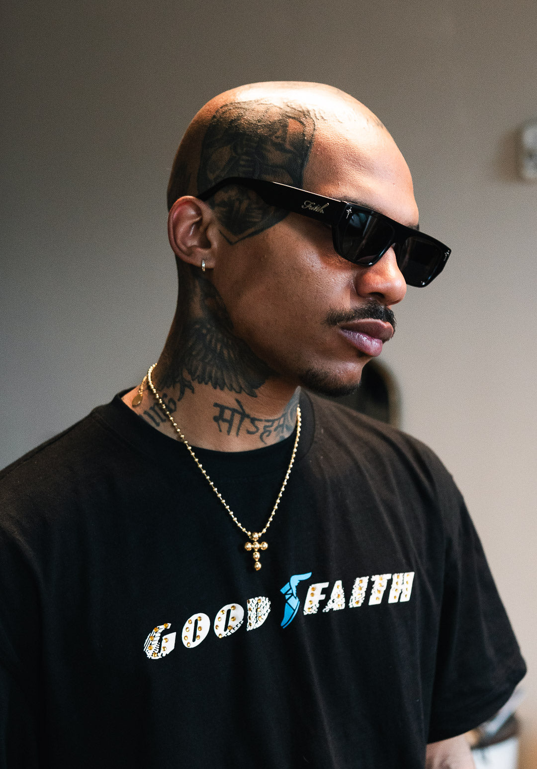 GOLD CROSS NECKLACE